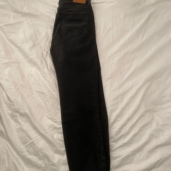 Black button up straight leg jeans - Picture 5 of 6